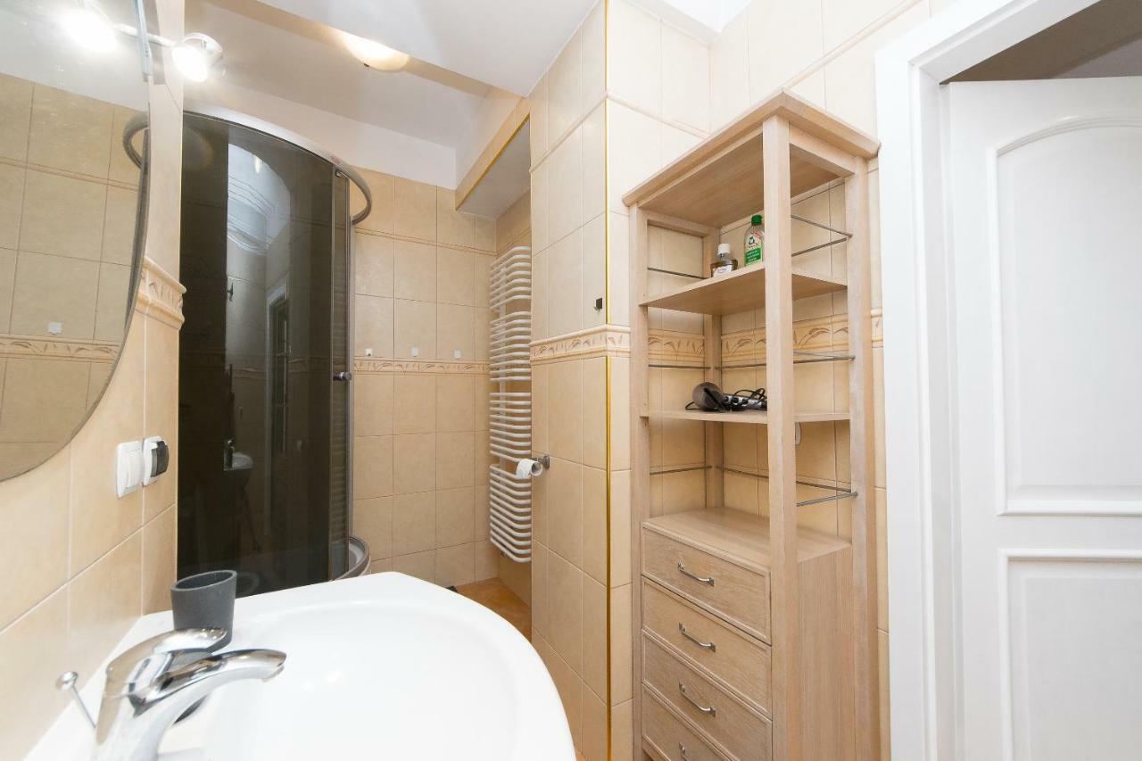 Spacious Apartment In Old Town P4You Pl Kraków Zewnętrze zdjęcie