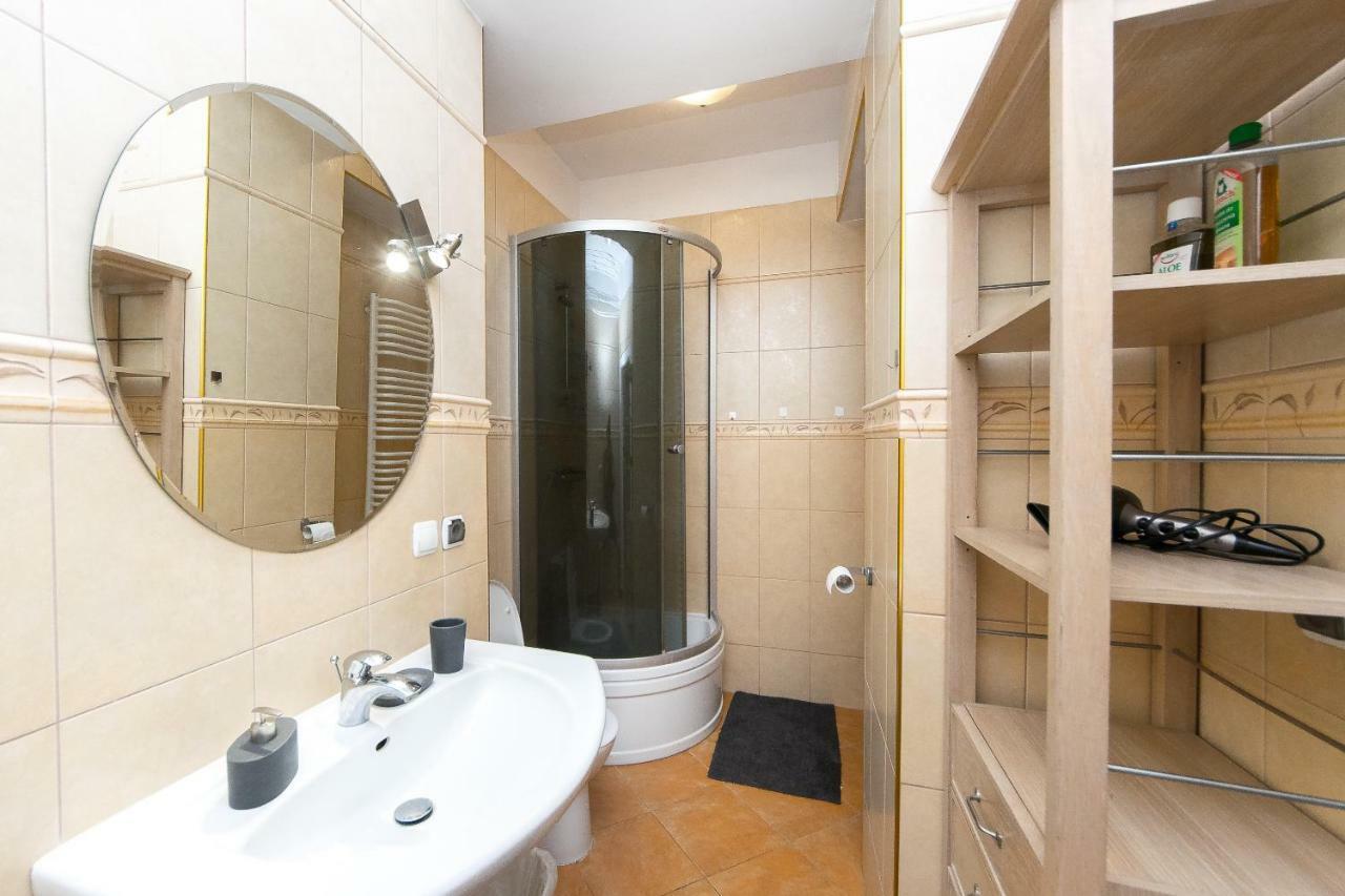 Spacious Apartment In Old Town P4You Pl Kraków Zewnętrze zdjęcie